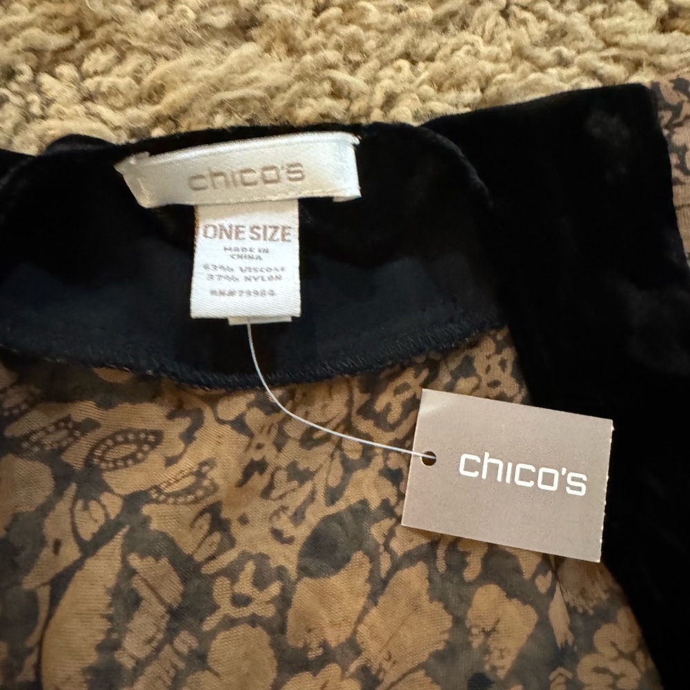NWT Chico's Black/brown Velvet Floral Sheer Ruana Coverin - Picture 7 of 14